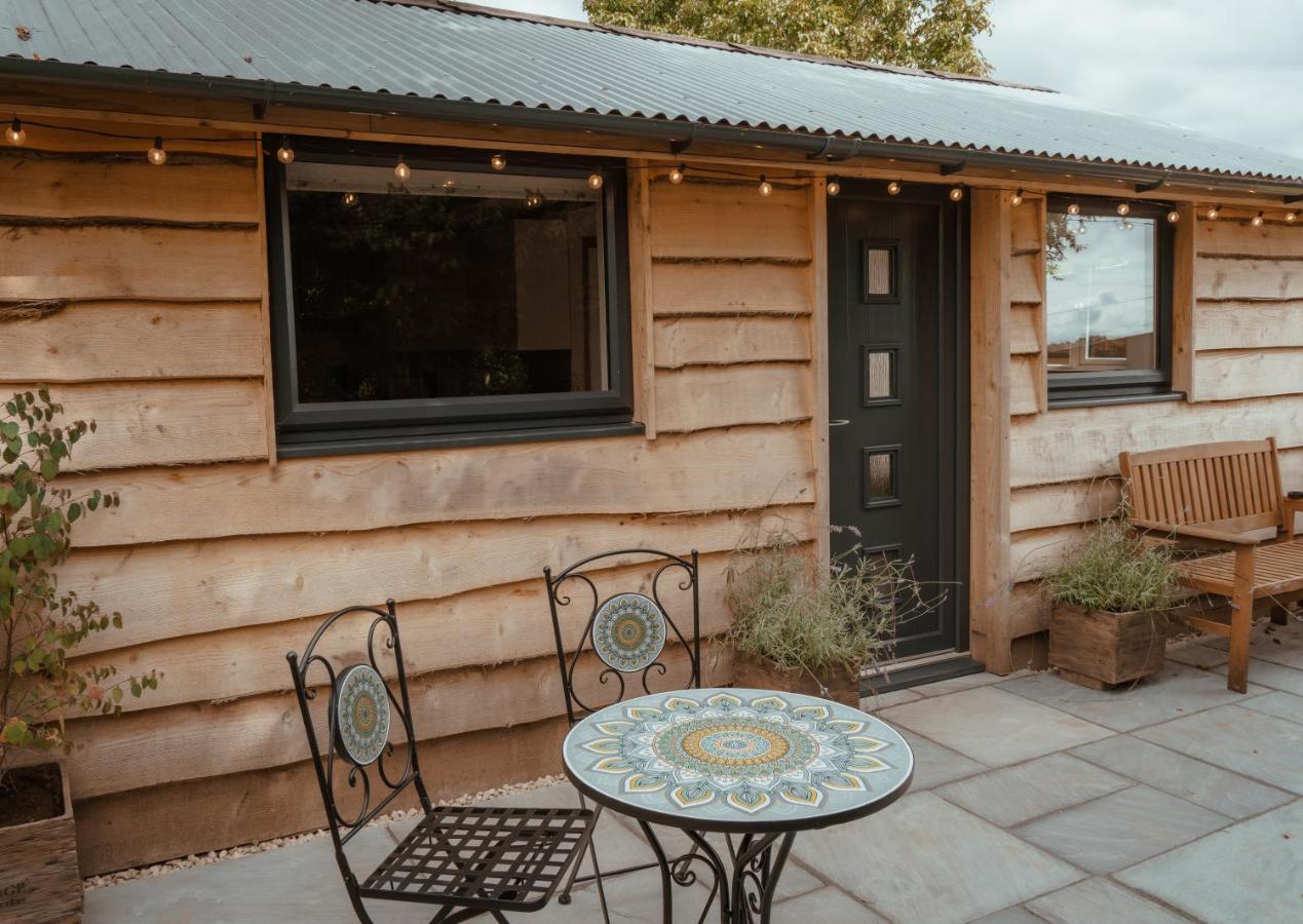 Rose Hideaway - Forest Of Dean Cosy Cabin Retreat Yorkley Extérieur photo